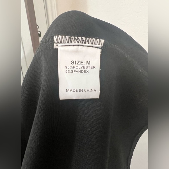 NWOT - BLENCOT Women's Button Down V Neck Strappy Tank Top - Picture 5 of 7